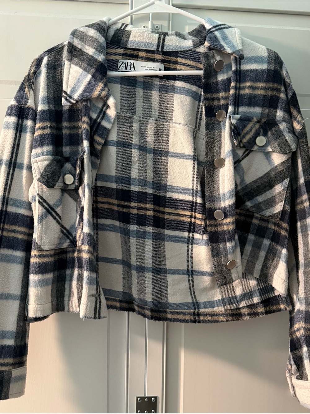 ZARA Plaid Button-Front Jacket in Navy & Cream cropped